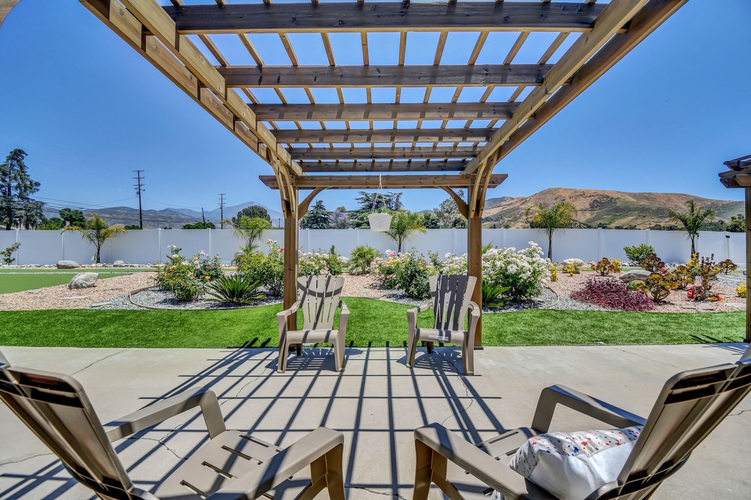 Mountain View Pleasant Living